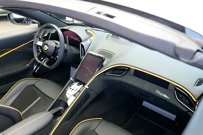 2025 Ferrari ROMA — миниатюра 14