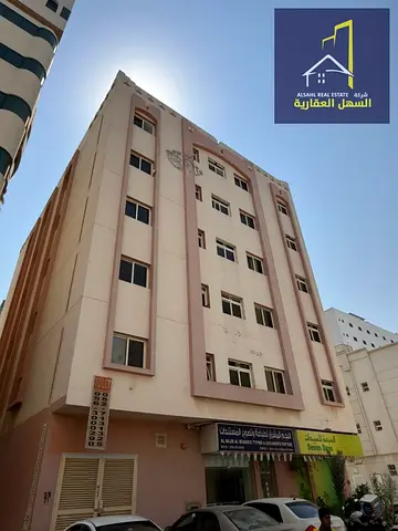 Commercial Building for Sale – Al Qulayaa Area, Sharjah