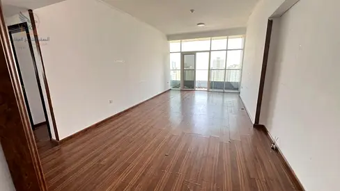 Spacious 2BR with open view parquet floors central gas 2 master bedrooms luxury finishes 3 bathrooms and balcony