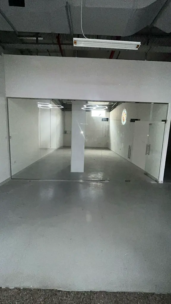 gallery-image