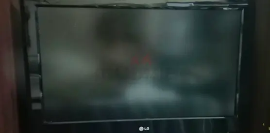 LG 32-inch LCD TV - Good Working Condition