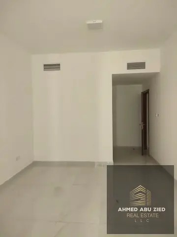 Two-bedroom apartment with a living room for rent First-time occupancy (brand new) Located in Ajman, Al Mowaihat 3 Features two master bedrooms, a liv