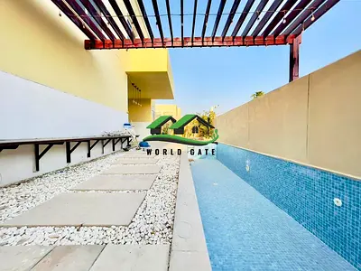 Stunning 4BR Single Row Swimming Pool Vacant Now