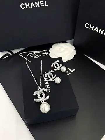 Chanel CC Pearl Pendant Necklace and Matching Earrings Set
