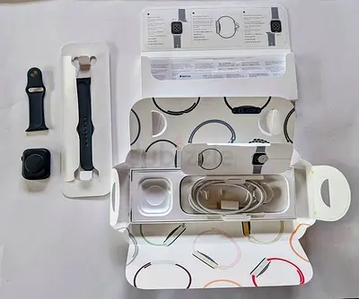Apple Watch Series 9 45mm GPS | Open Box, NEVER USED | 100% Original | AED 899