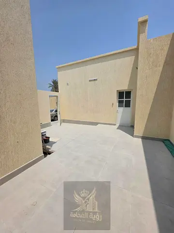 أرخص واجمل فيلا جديدة للإيجار في منطقة القادسية الشارقة أول ساكن بتشطيبات حديثة وأنظمة ذكية
