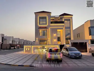 Villa for sale in a prime location (corner lot facing two streets), featuring two floors plus a rooftop. The price includes registration and ownership
