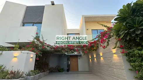 5BR Villa | Freehold | Urgent Sale | Large Plot