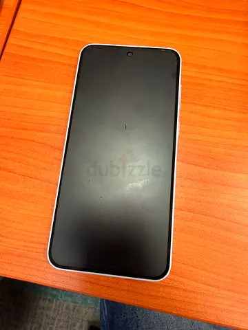 Samsung Galaxy (blue) - good condition, 3 rear cameras