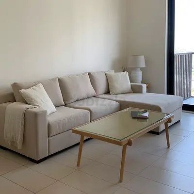 Beige L-Shaped Sofa – Excellent Condition