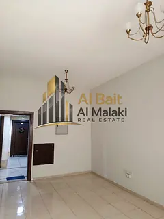 Affordable 1-Bedroom Apartment for Annual Rent in Al Majaz 3, Sharjah – Built-In Wardrobe, 1 Bathr