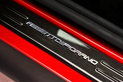 2021 Ferrari SF90 STRADALE 缩略图 12