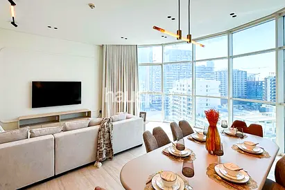 Panoromic Views | Vacant | High End Upgraded