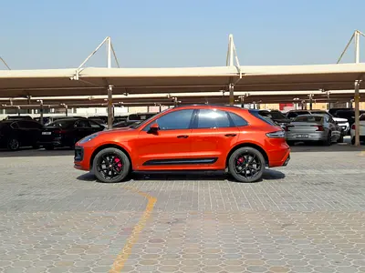 2023 Porsche MACAN photo 5