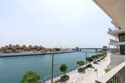 Canal View|High-End Finishes| Fully Fitted Kitchen