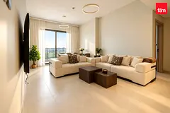 Huge layout | Vacant on transfer | Fully furnished