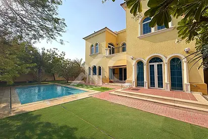 Private Pool | Corner Plot | Mature Garden