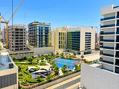 Premium 1BR | JGC | Walk to WTC Metro | Prime Location