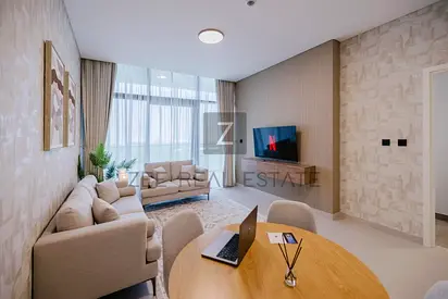 LUXURY 1 BEDROOM || HIGH FLOOR II Fully Furnished