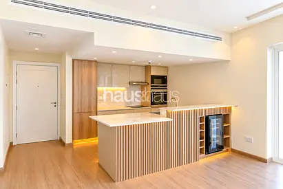 Modern | Upgraded 1BR | Bright