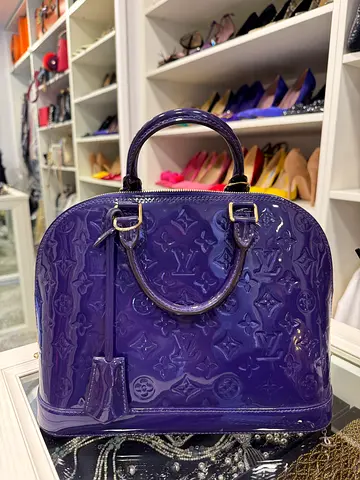 Louis Vuitton Alma bag medium size brand new for sale