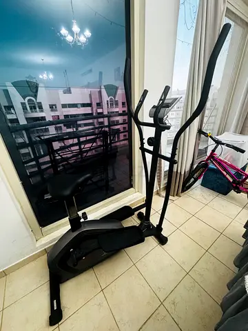 Cross trainer