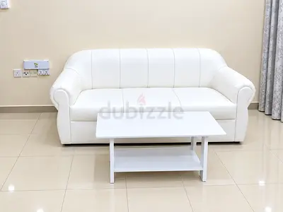 Brand new 3 sehtr ragzeen sofa & Coffee table good quality
