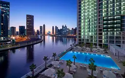 Spacious waterfront studio| Prime Location | Great Investment