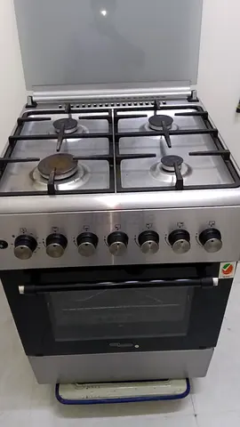 Stainless Steel 4-Burner Gas Cooker with Oven - Good Working Condition