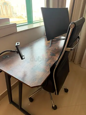 Office/Gaming Desk with chair included