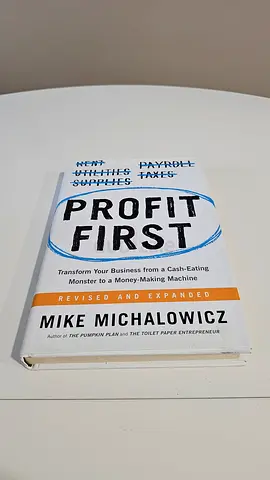 Profit First by Mike Michalowicz - Hardcover