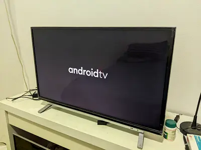 32-inch Android TV - Good Working Condition