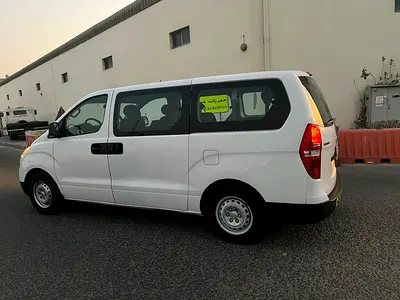 صورة 7 لـ 2013 Hyundai H1