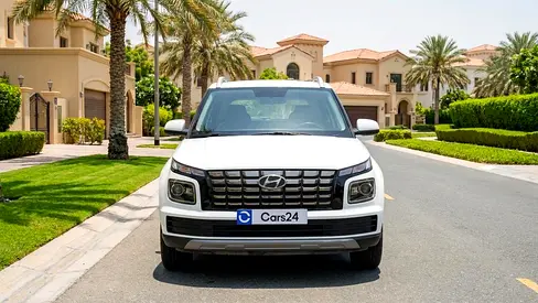 صورة 2 لـ 2025 Hyundai VENUE