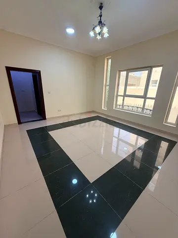 Ready to move studio available for rent in Alwarqa