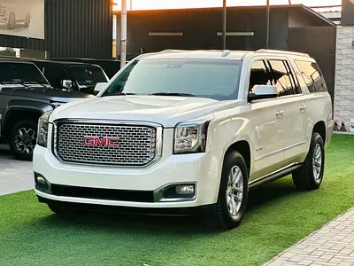 جي إم سي يوكون XL دينالي 2015 خليجي | فل أوبشن رقم 1 | محرك 6.2L V8 بقوة 420 حصان | الشكل الطويل | 8