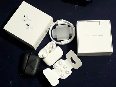 AirPod Pro 2nd Generation for sale with complete box - No single scretch and Very Good condition
