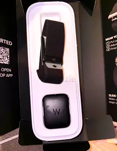Whoop 5.0 peak with Charging Case (Like New)
