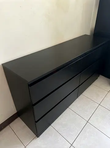 Dark Brown Chest of 6 Drawers