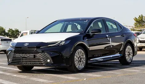 2026 Toyota Camry LE 2.5L HYBRID GCC Specs