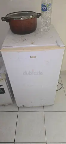 ثلاجة