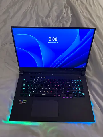 ASUS ROG Strix G17 (2022) | 17.3" | RTX 3070 Ti (150W) | Ryzen 9 | 32GB RAM | 2TB SSD