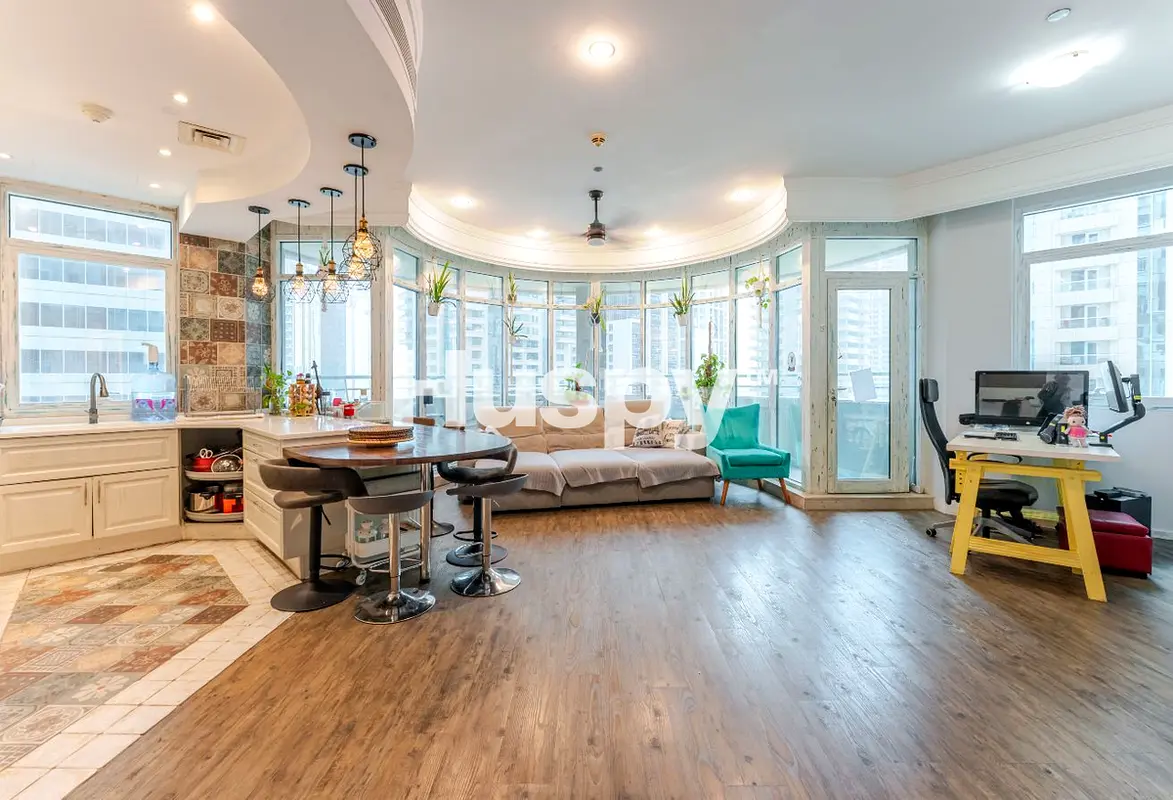 Vacant on Transfer | With Maids Room | Larger Layout