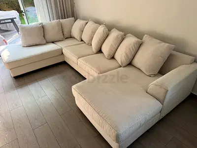 Excellent condition ____the One Kingston Ushape Sofa Beige