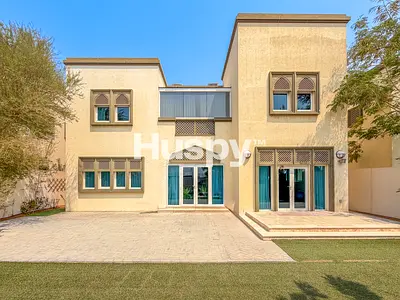 Single Row | Vastu | Landscaped