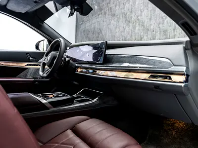 صورة مصغرة 13 لـ 2025 BMW 7-SERIES