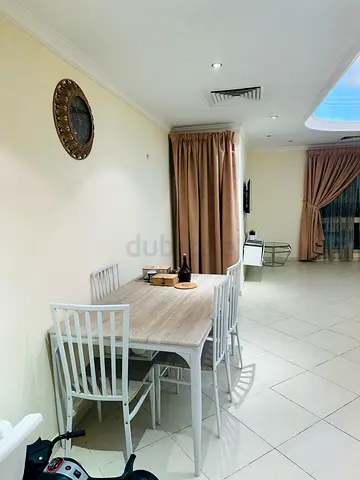 Wooden dining table with 4 chairs - light finish
