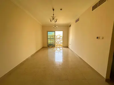 Spacious 2bedroom with balcony and parking free
