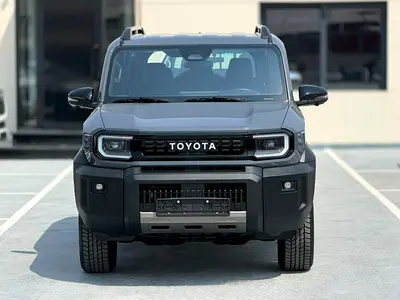 Toyota FJ Cruiser GXR 2027 GCC Specs EXPORT PRICE @ 179,000 AED