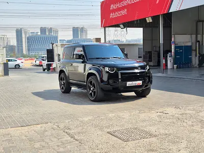 AED 3267/month | 2023 Land Rover Defender 90 X-Dynamic SE (P300) | GCC Specs | Ref#529727
